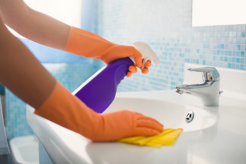 Local house cleaning service for homes in SW11 with a fresh, tidy living space